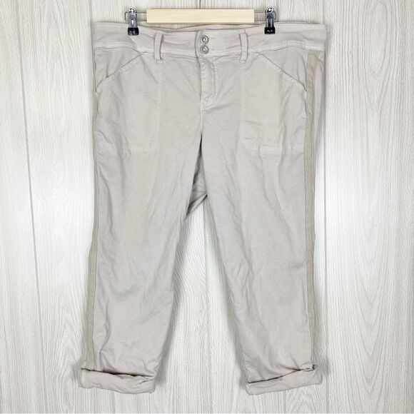 Torrid | Crop Aviator Skinny Stretch Mid Rise Pant Size 18 - Picture 1 of 13